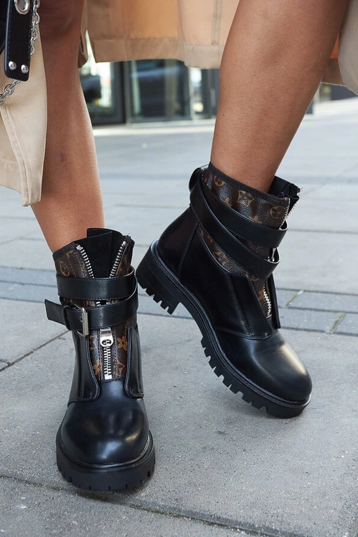 Black Valdez insulated boots