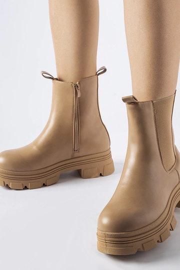 Black Valdez insulated boots