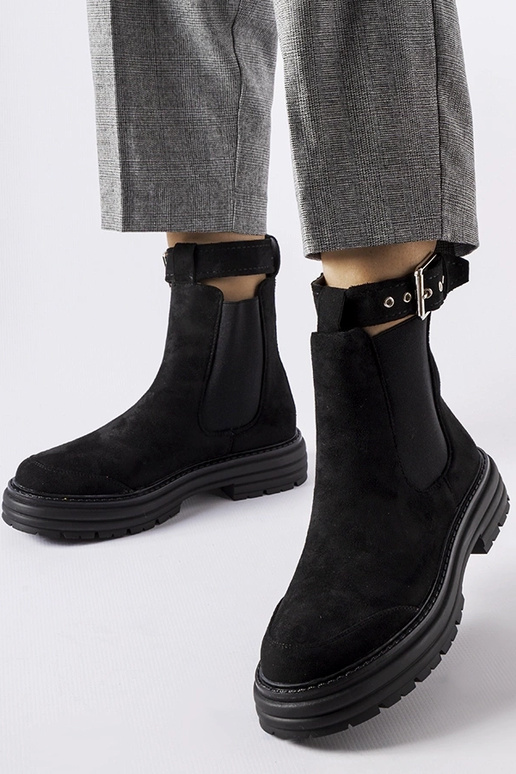 Black Valdez insulated boots