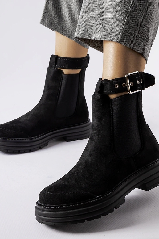 Black Valdez insulated boots