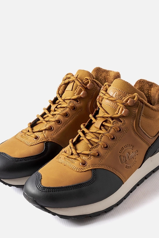 Brązowe ciepłe buty Lee Cooper...