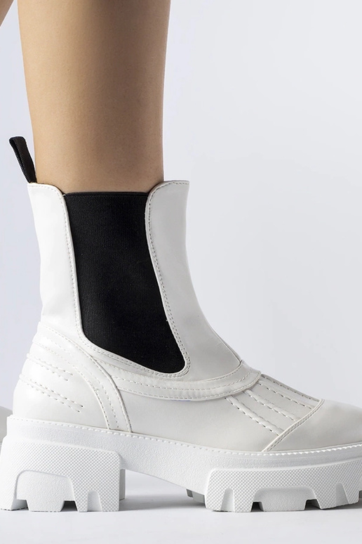 Białe masywne ocieplane workery Carruba