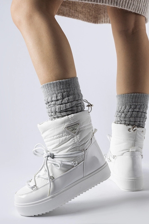 Black snowboots Arana