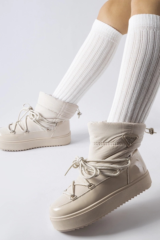 Black snowboots Arana