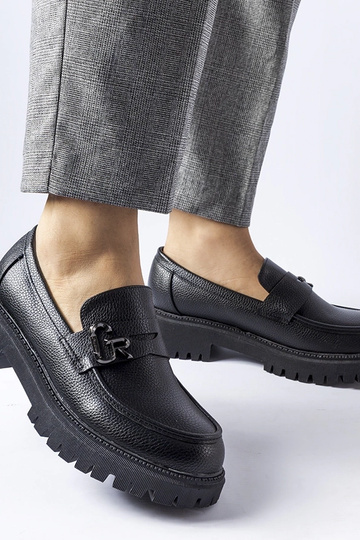 Czarne klasyczne mokasyny z...