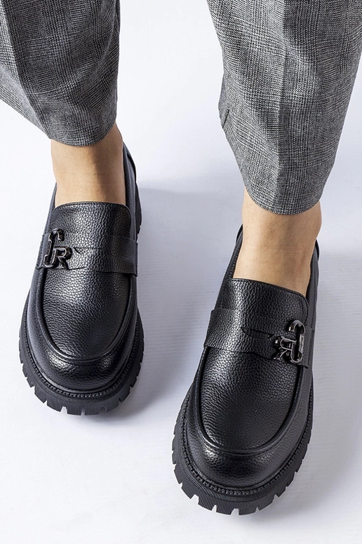 Czarne klasyczne mokasyny z klamerką...