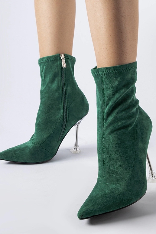 Zielone botki na ozdobnym obcasie... Zielone botki na ozdobnym obcasie...