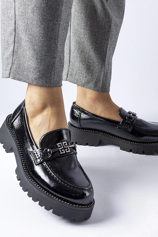 Czarne lakierowane mokasyny z... Czarne lakierowane mokasyny z...