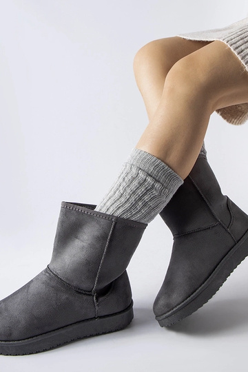 Black snowboots Nanna 2