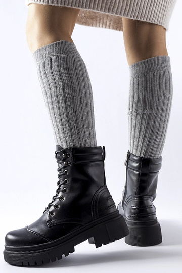 White trainers Big Star... 2