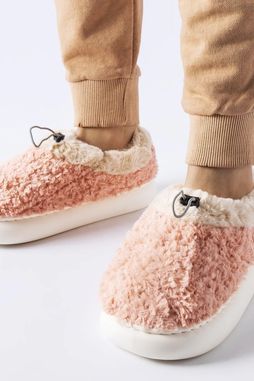 Black slippers with fur insulated Valle