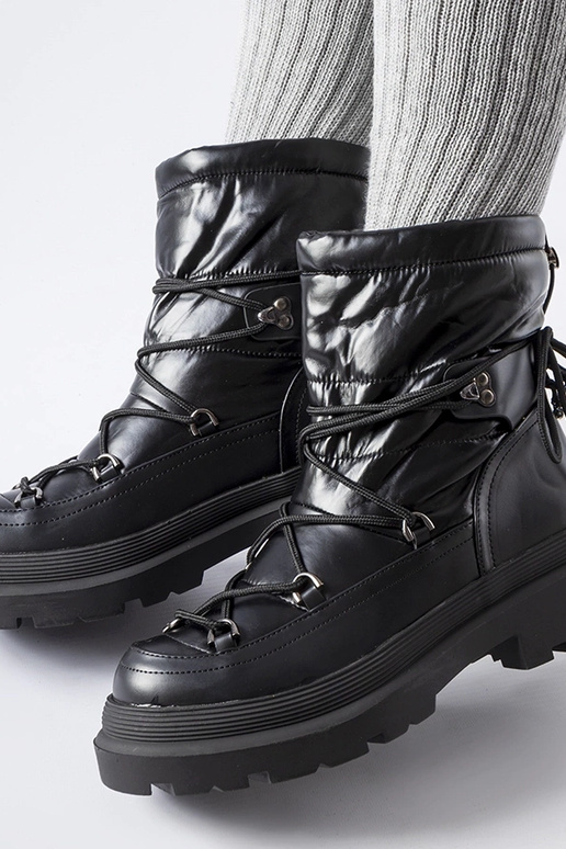 Black snowboots Arana