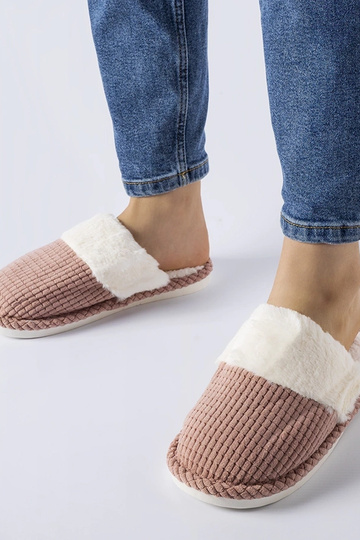 Black slippers with fur insulated Valle 2