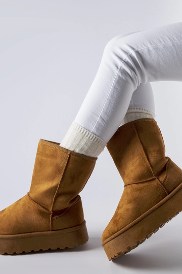 Black snowboots Arana 2