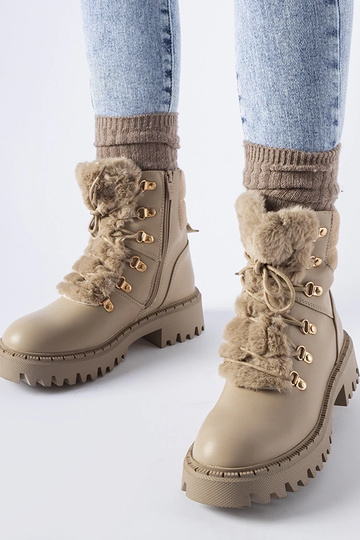 Beige boots Huff
