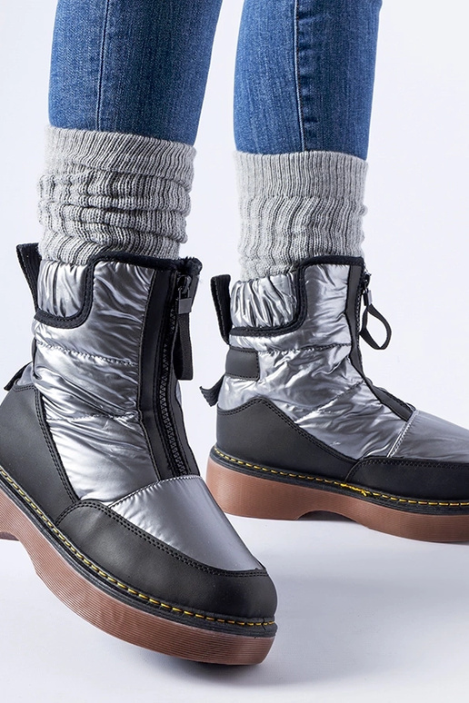 Black snowboots Arana