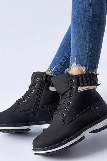 Beige boots Huff 2