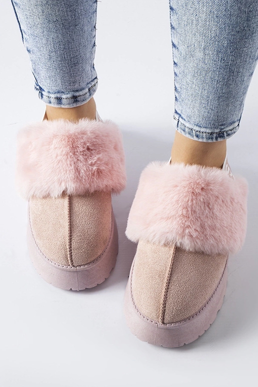 Black slippers with fur insulated Valle