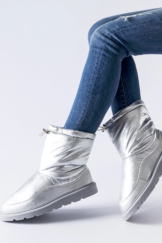 Black snowboots Arana