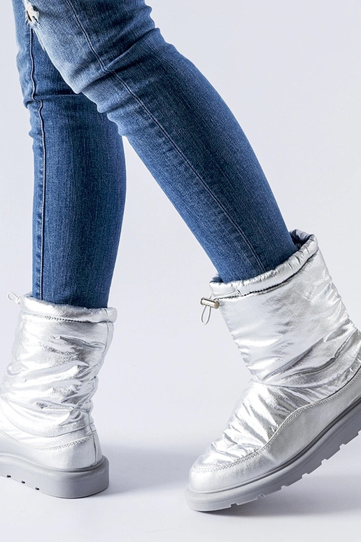 Black snowboots Arana