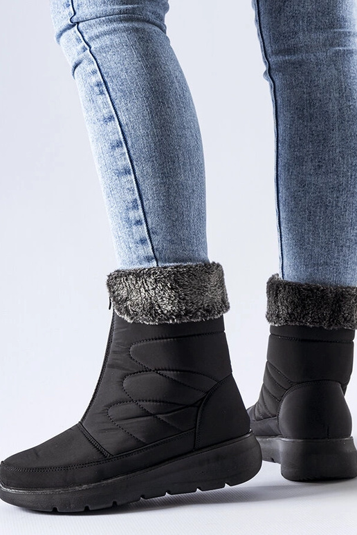 Black Kanga women's snow boots