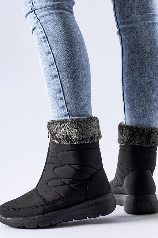 Black Kanga women's snow boots