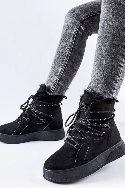 Black Kanga women's snow boots