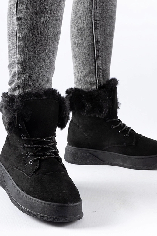 Black Kanga women's snow boots