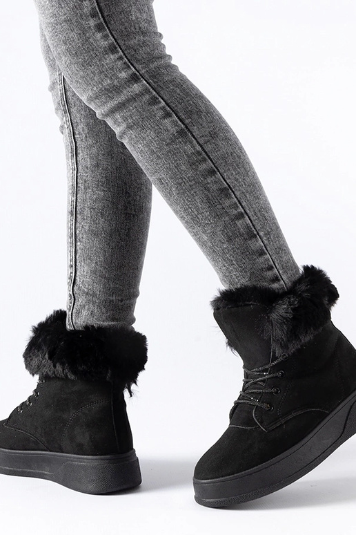 Black Kanga women's snow boots