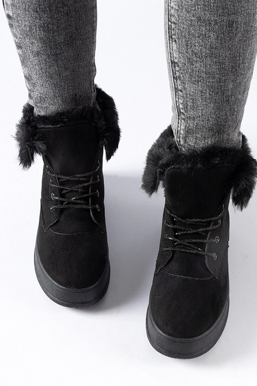 Black Kanga women's snow boots