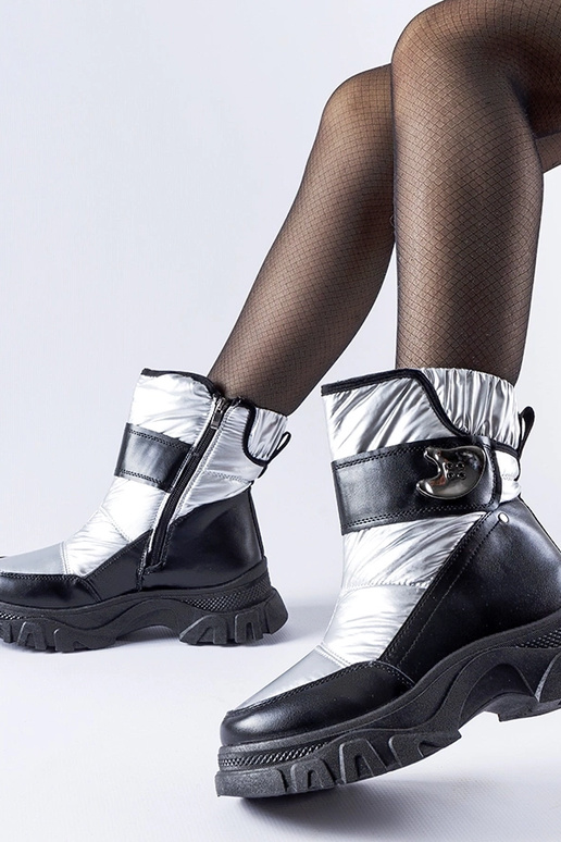 Black snowboots Arana