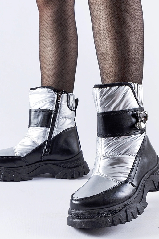 Black snowboots Arana