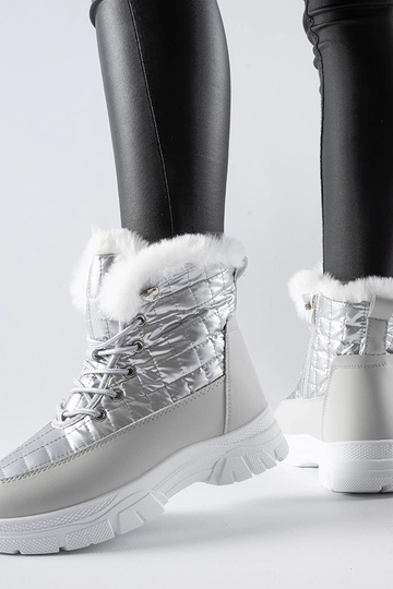 Beige boots Huff