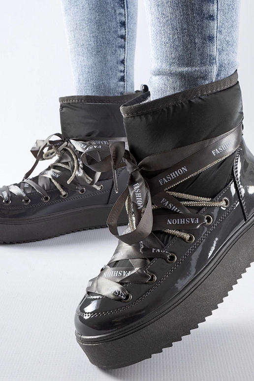 Szare lakierowane śniegowce z...