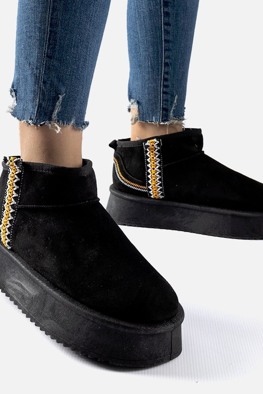 Black snowboots Arana