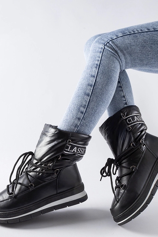 Black snowboots Arana