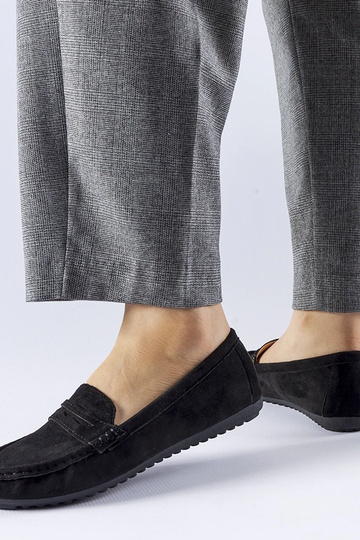 Czarne mokasyny z... 2