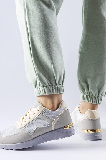 White trainers Justar 2