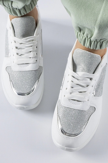 Białe sneakersy z ozdobną... 2