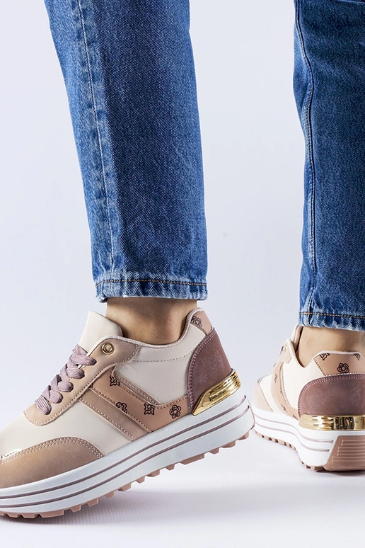 Różowo-beżowe buty na platformie...