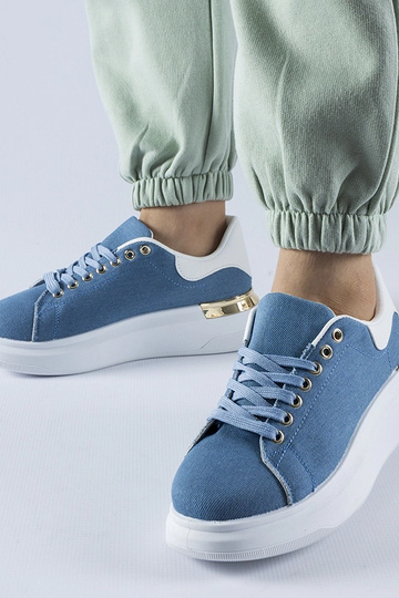 Granatowe sneakersy na... 2