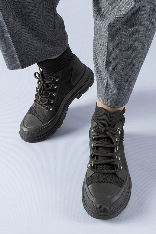 Zielone wysokie materiałowe trampki...