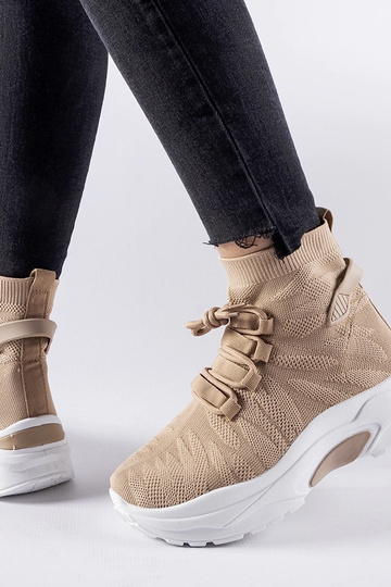 Brązowe wysokie sneakersy... 2