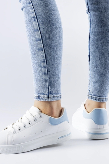 White trainers Justar