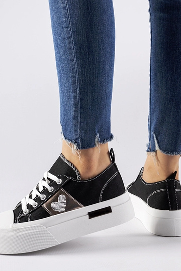 White trainers Justar 2