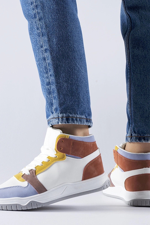 White trainers Justar