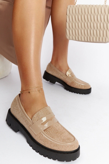 Beżowe mokasyny zdobione...