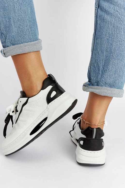 Biało-czarne sneakersy Galdino
