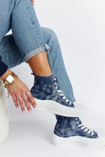 Beige trainers Venancia