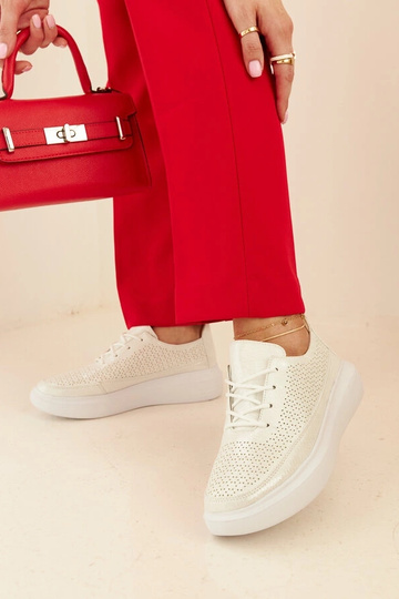 White trainers Justar